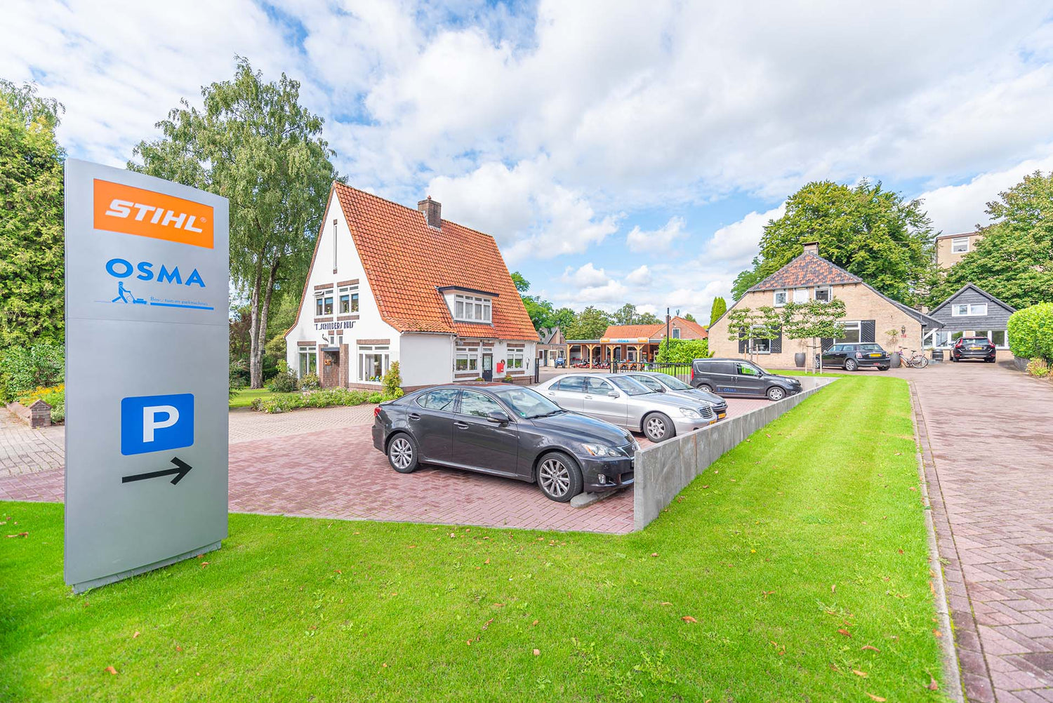 OSMA Bos-, tuin- en parkmachines